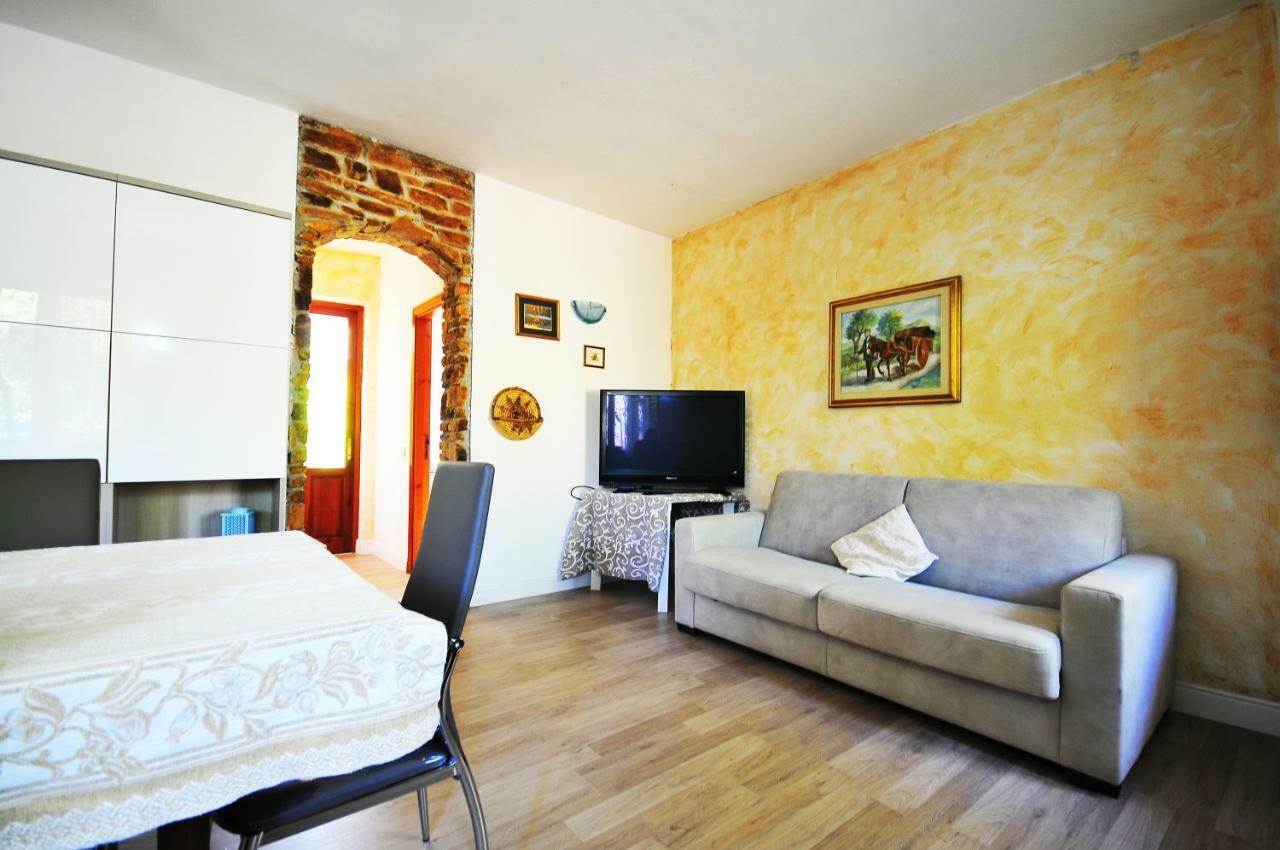 Residenza I Melograni Villa Porto Ottiolu Ngoại thất bức ảnh
